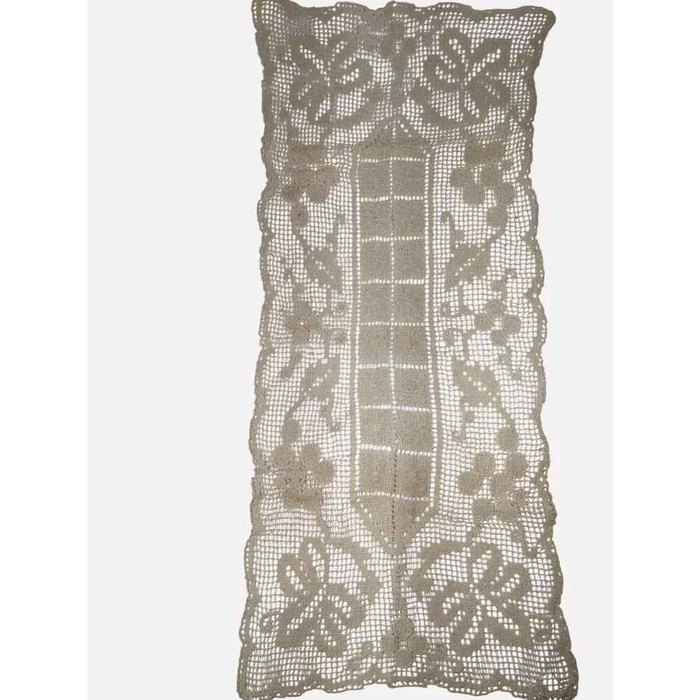 Vintage Filet Lace Table Runner Linens Grape & 